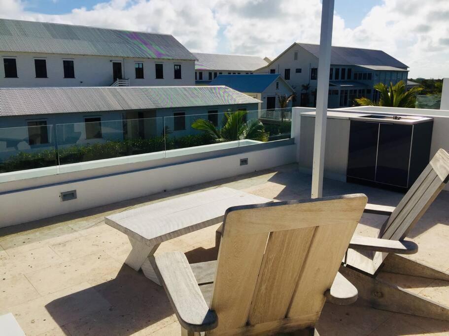 Casa Moderna Fresca And The Poolclub At Mahogany Bay! Villa San Pedro  Exterior photo